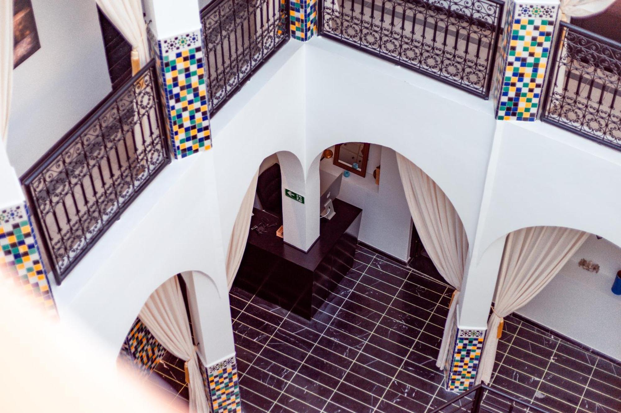 Riad L'Ecole Marrakesh Exterior photo